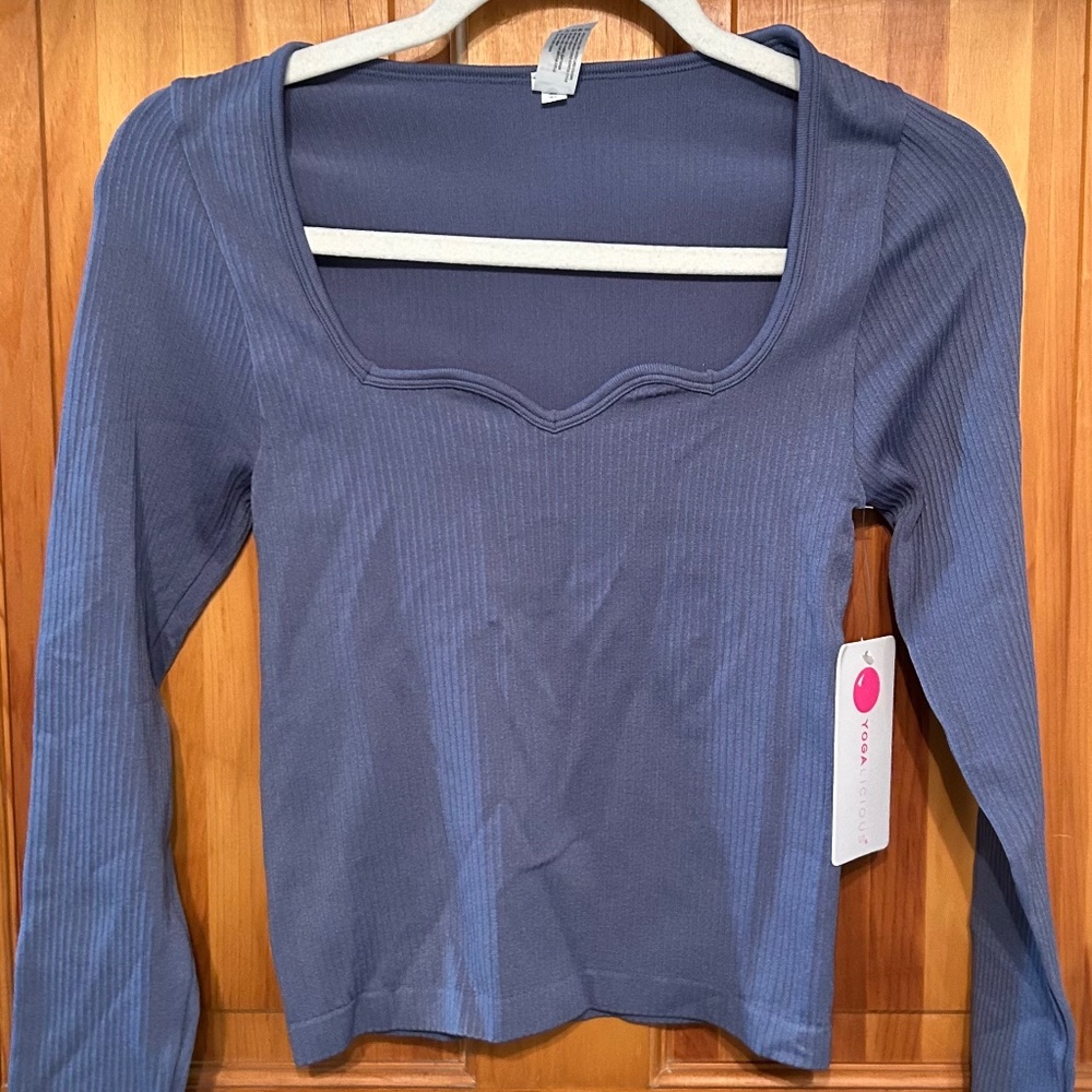 NWT Yogalicious Ribbed Seamless Aaliyah Top